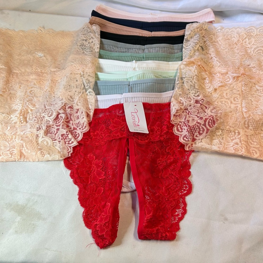 12 -Pair Ribbed Cotton Thongs & Stretch Lace Panties. Size L. NWT